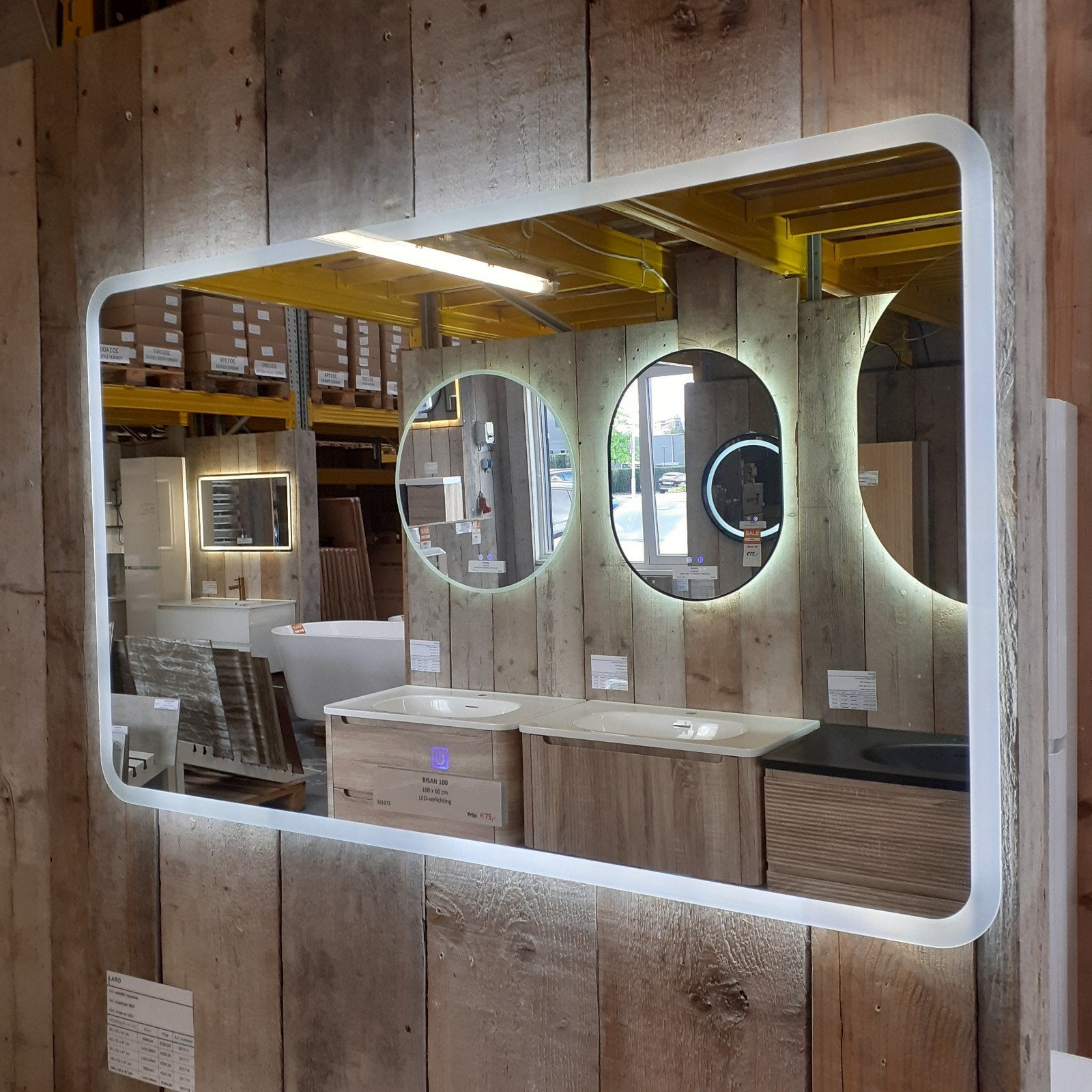 Spiegel, frameloos, LED verlichting, afgerond, Bisan 100, Ophalen of Verzenden, Nieuw