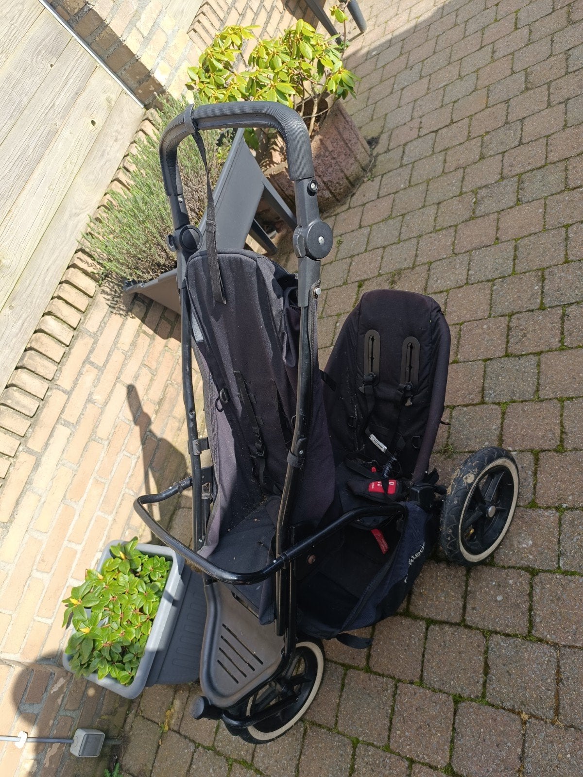Handige dubbele buggy voor twee kinderen, Kinderen en Baby's, Ophalen of Verzenden, Gebruikt, Overige merken, Duomodel