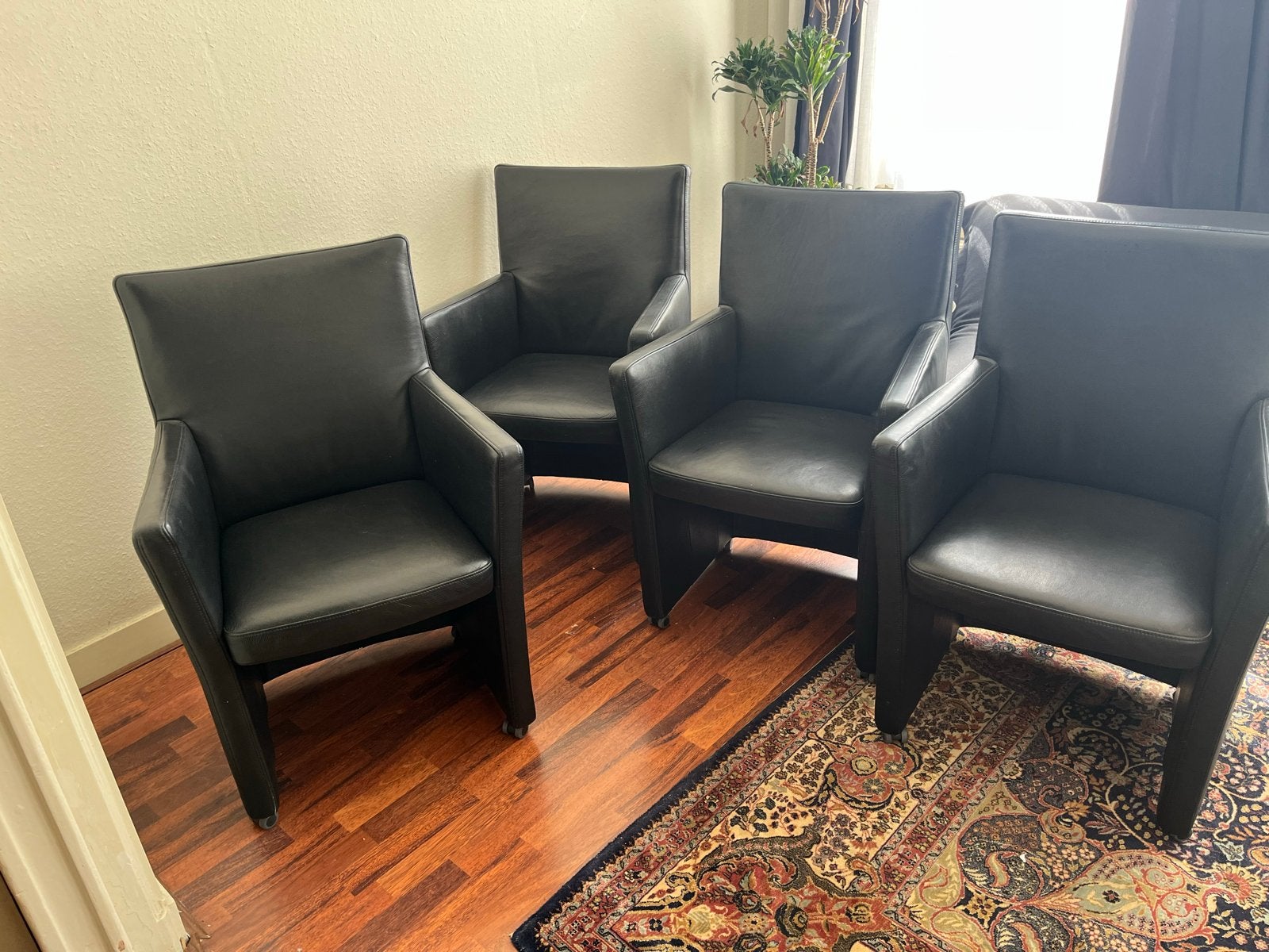 Set van 4 W. Schillig Leren Eetkamerstoelen Zwart, Huis en Inrichting, Stoelen, Ophalen, Gebruikt, Zwart, Leer