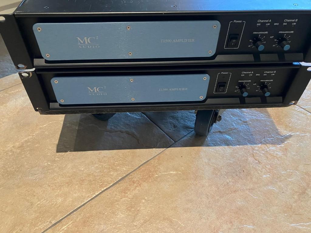 MC2 Audio T1500 eind versterker ( 2 Stuks ), Ophalen of Verzenden, Zo goed als nieuw, 1000 watt of meer, P.A.