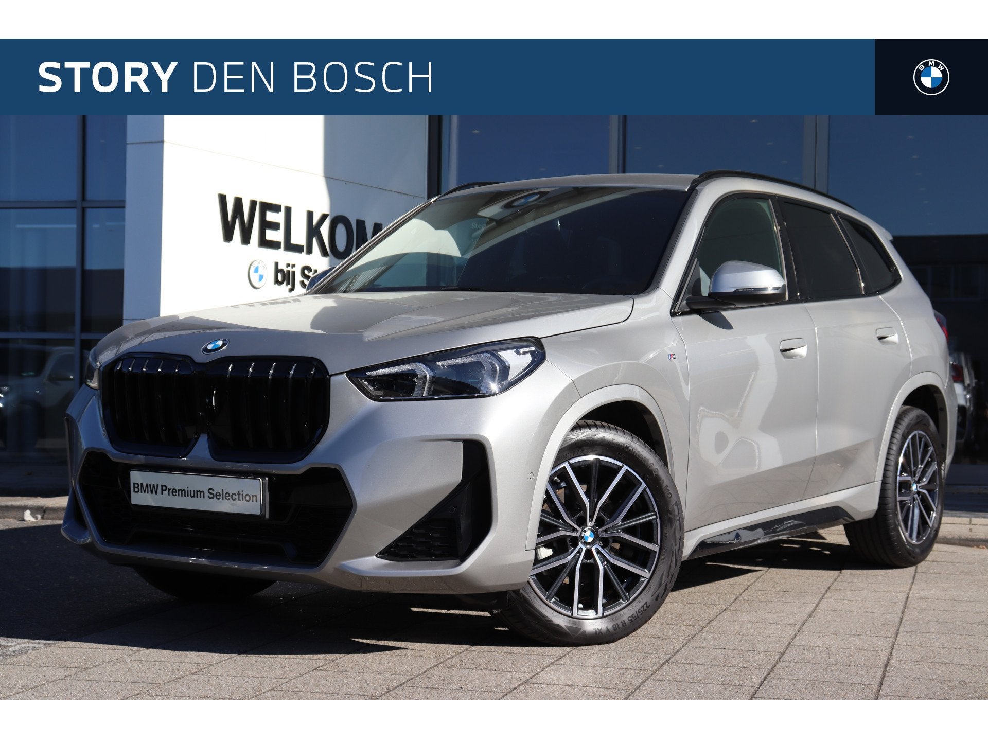 BMW X1 sDrive18i M Sport Automaat / M Adaptief onderstel / S