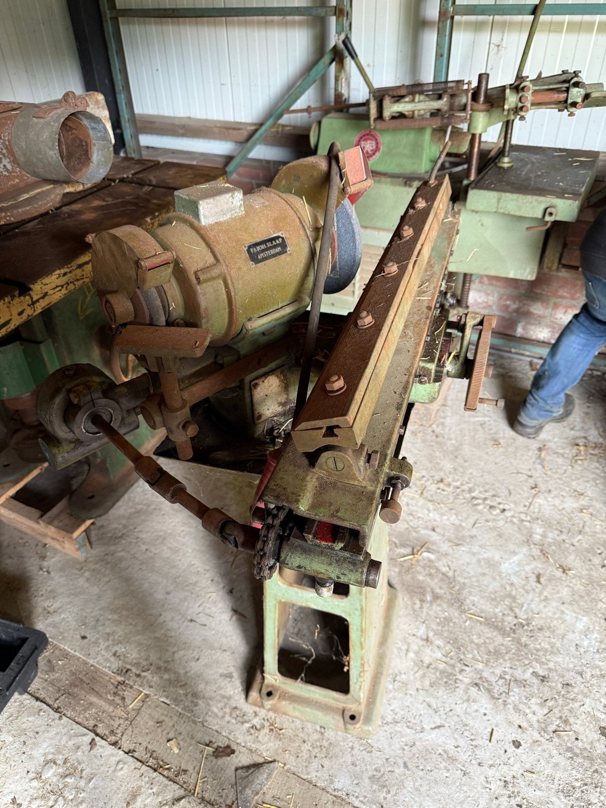 Oude slijpmachine voor schaafmachinemessen - HM-2, Ophalen