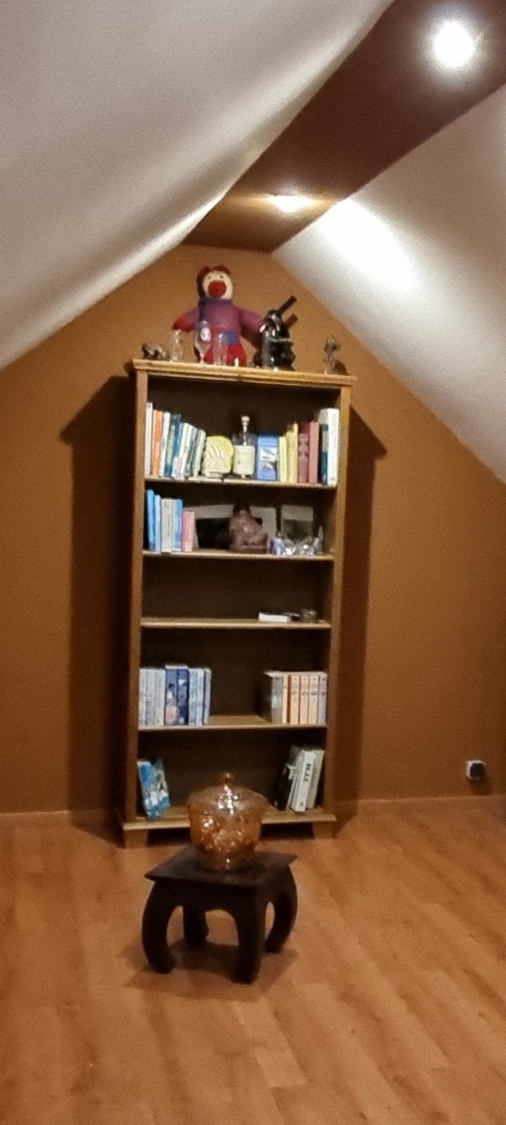 IKEA LEKSVIK Boekenkast – Massief Grenen, Ophalen, Met plank(en), Gebruikt, 50 tot 100 cm