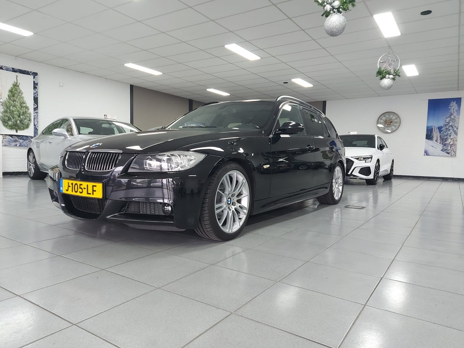 BMW 3-Serie 2.5 I 325 Touring AUT 2005 Zwart, Automaat, Achterwielaandrijving, Beige, 2497 cc