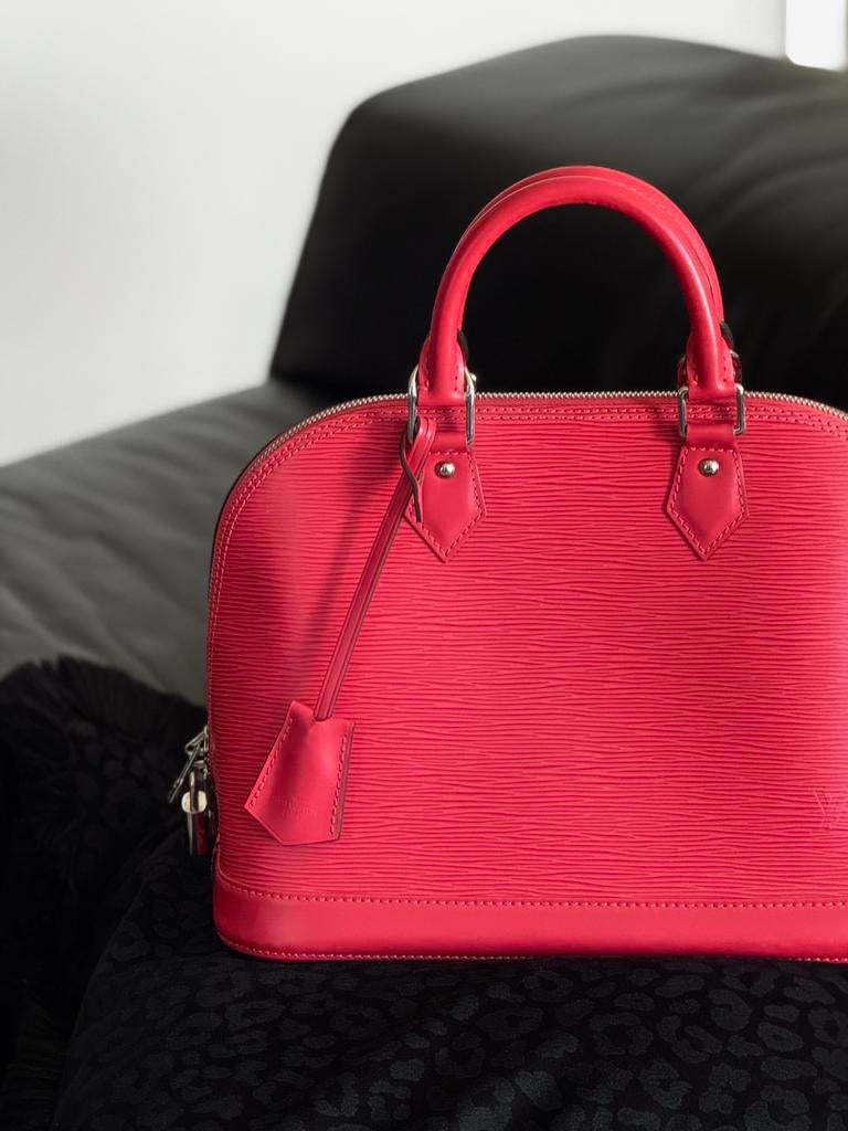 Louis Vuitton Alma PM tas in Hot Pink, Verzenden, Zo goed als nieuw, Roze, Handtas