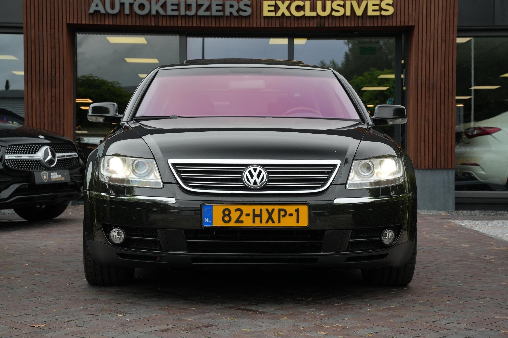Volkswagen Phaeton 4.2 V8 4p. Lang LWB Youngtimer Stoelclima, Auto's, Volkswagen, Automaat, Gebruikt, 8 cilinders, Zwart