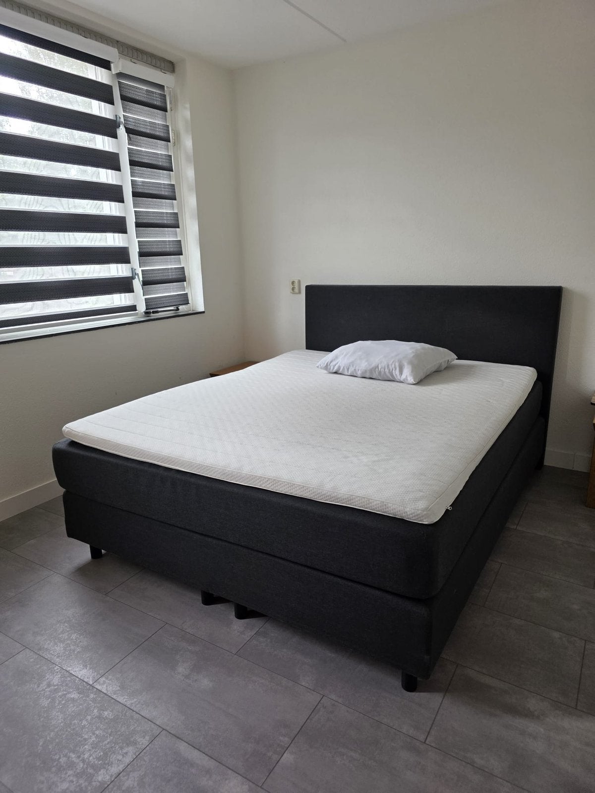 Bed 2 personen, Huis en Inrichting, Slaapkamer | Bedden, Tweepersoons, Ophalen of Verzenden, Zo goed als nieuw, 160 cm