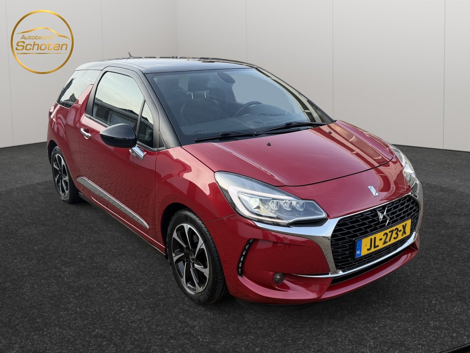 DS DS 3 1.2 PureTech Business Mooie dealer onderhouden Citro, Gebruikt, Euro 6, 1199 cc, 49 €/maand