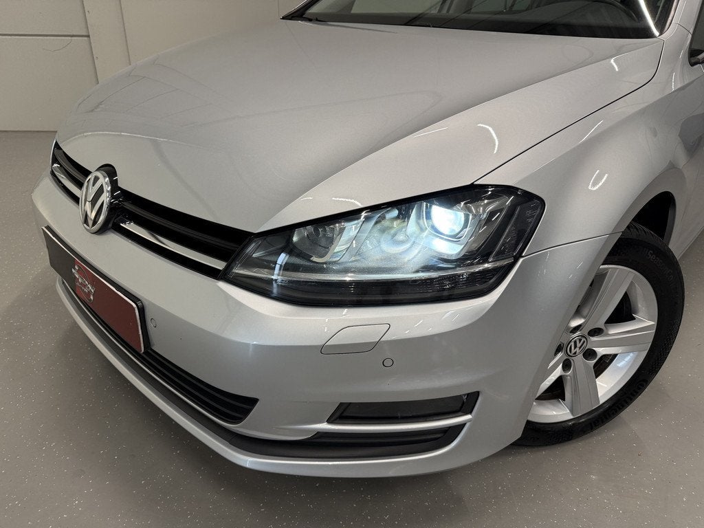 Volkswagen Golf 1.2 TSI 110PK DSG 5drs. PANO/BI-XENON/LEER-S, Auto's, Zwart, 4 cilinders, Met garantie (alle), Leder en Stof