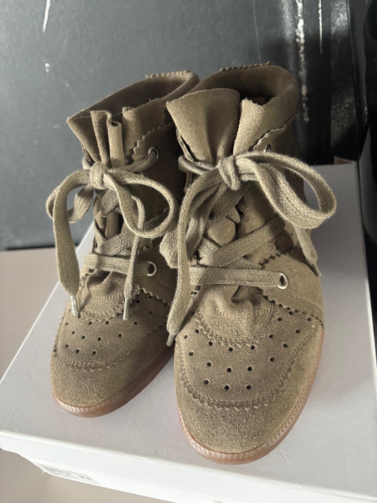 Isabel Marant Bobby sneakers maat 40, Ophalen, Overige typen, Nieuw, Groen