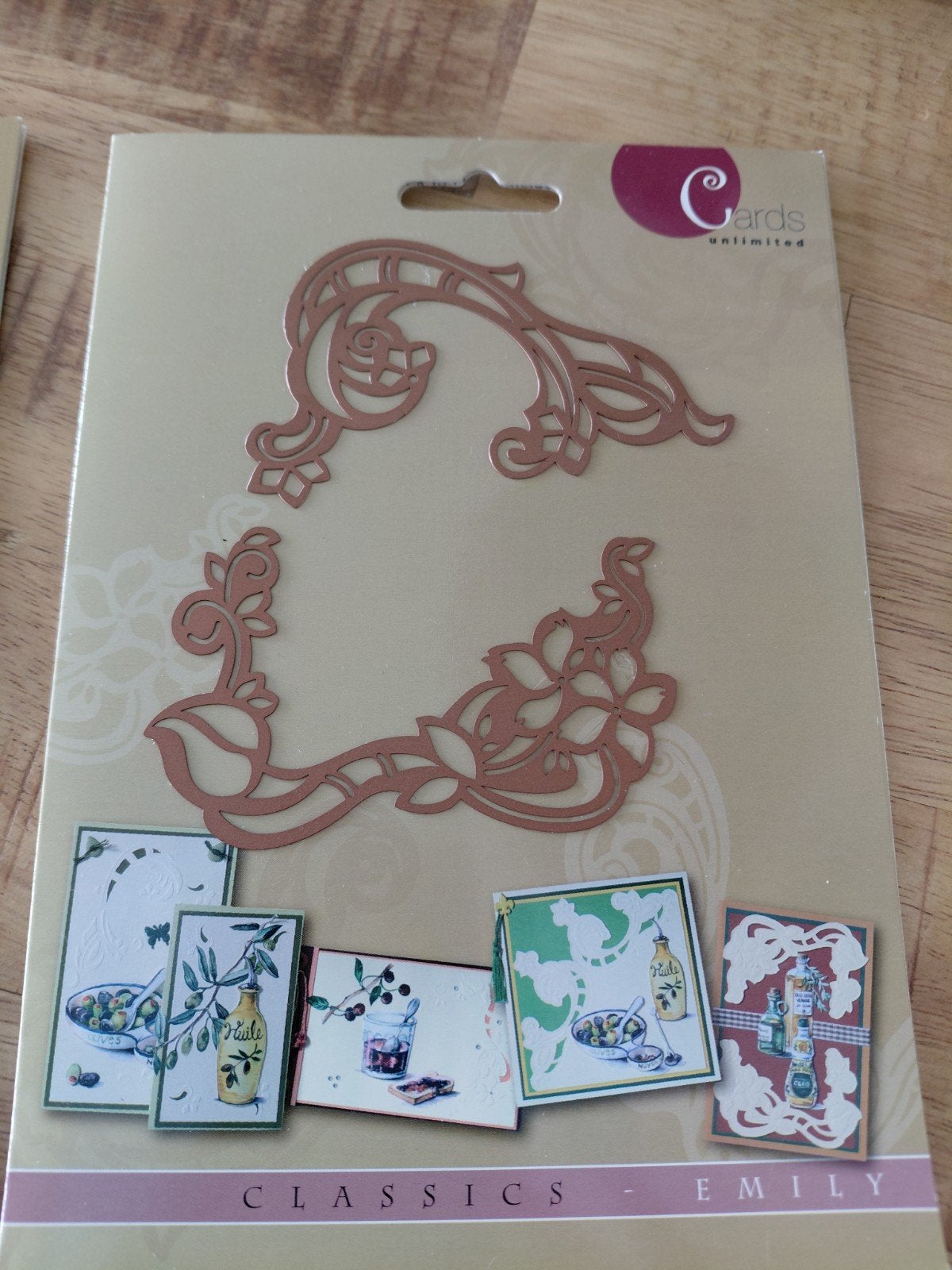 Nieuw 3 sets met 2 embossing mallen, Verzenden, Nieuw, Overige thema's, Pons of Mal