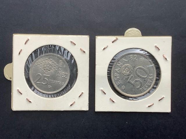 Spanje 2 munten WK voetbal 1982., Ophalen of Verzenden, Overige landen, Losse munt