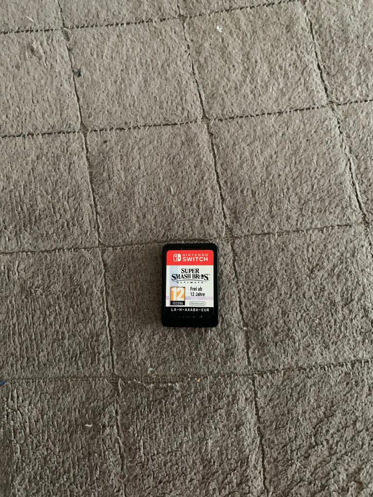 Nintendo Switch Super Smash Bros. Ultimate, Spelcomputers en Games, Games | Nintendo Switch, Zo goed als nieuw, Vechten, 3 spelers of meer
