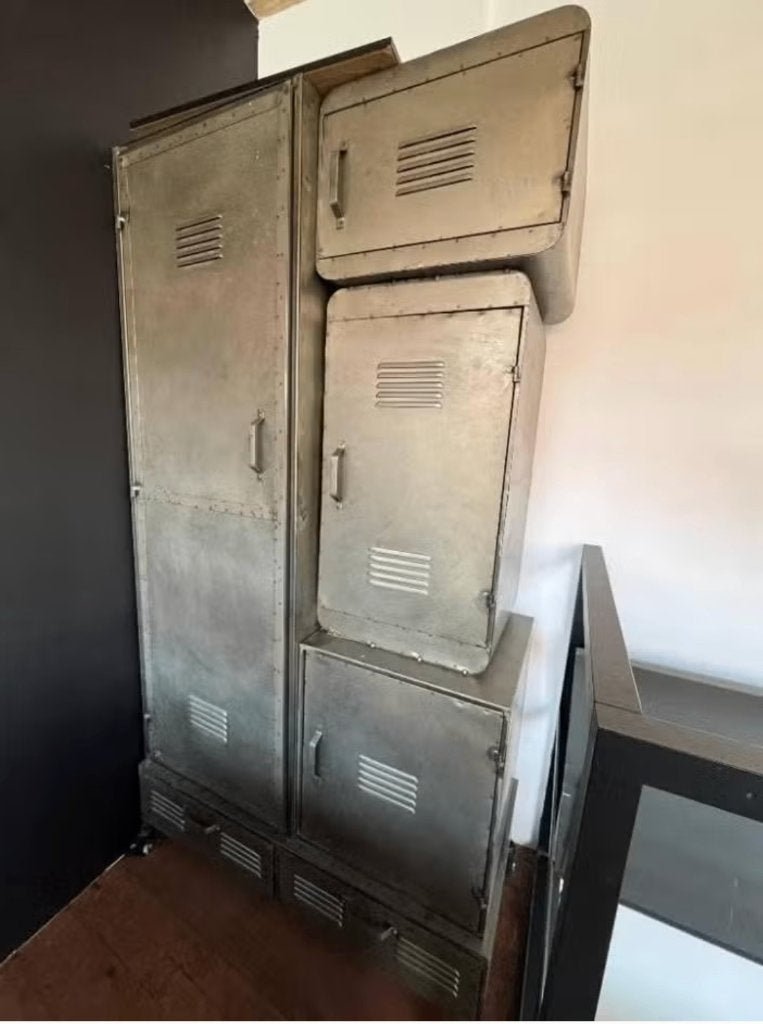 J-Line Metal Cupboard, Ophalen, Zo goed als nieuw