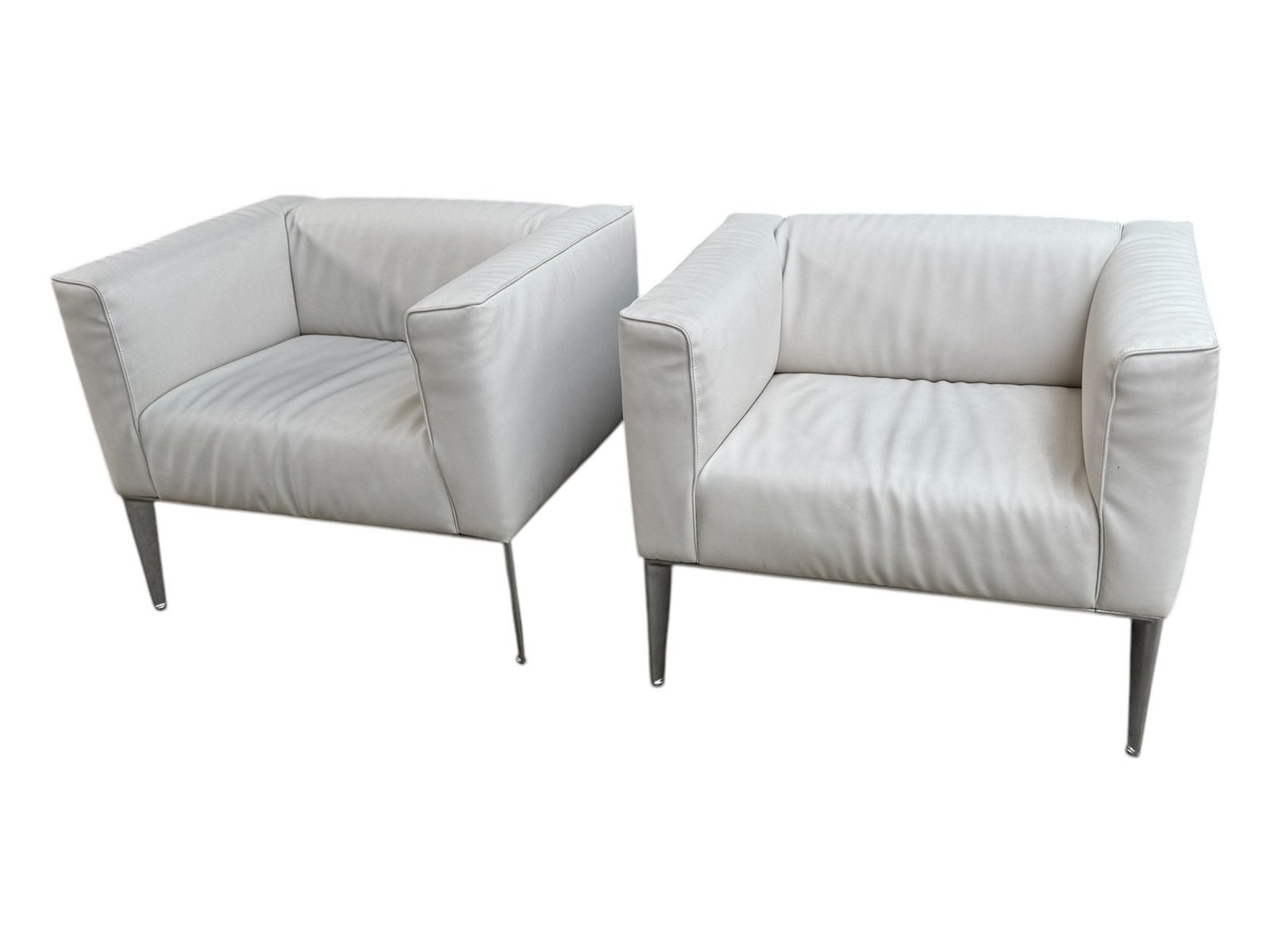 2x Arper sean fauteuils, Ophalen of Verzenden, Zo goed als nieuw, Leer, 50 tot 75 cm