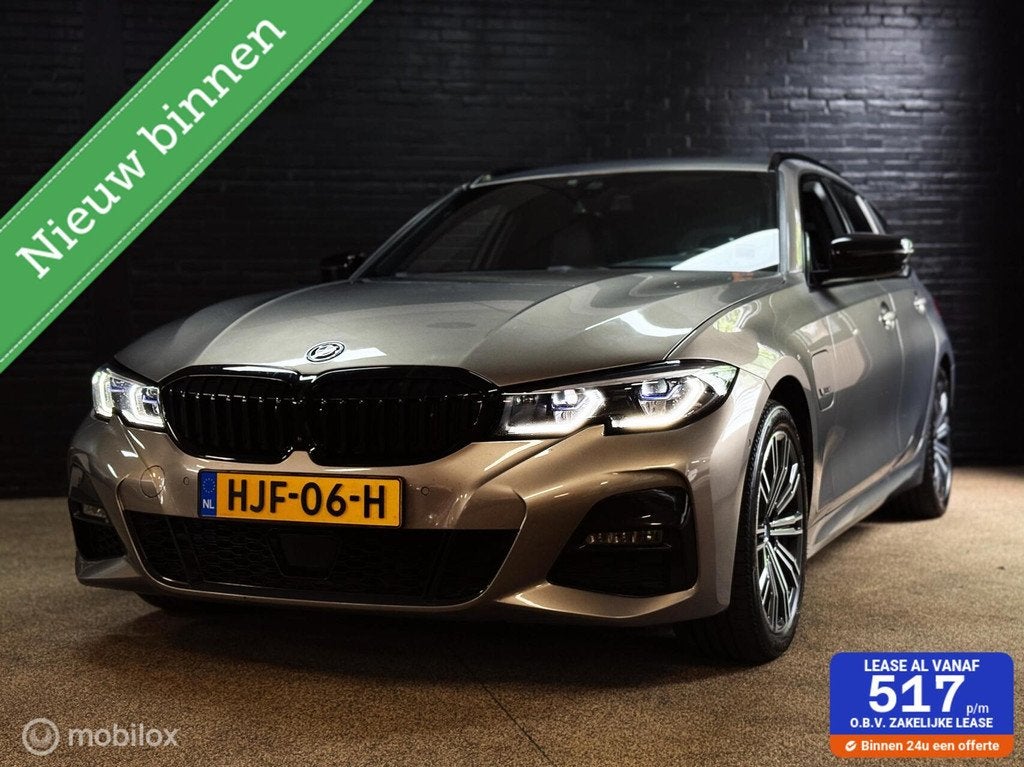 BMW 3-serie Touring 330e xDrive High Executive M PAKKET, Auto's, BMW, 1998 cc, Gebruikt, Euro 6, 4 cilinders