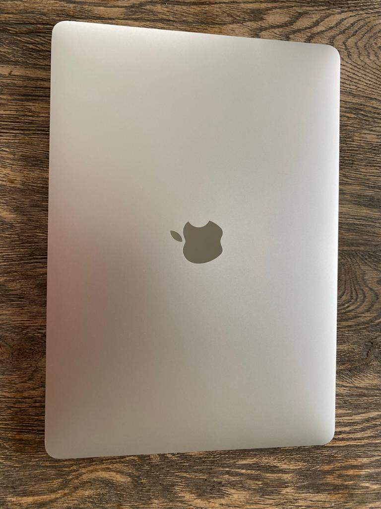 MacBook Air A2337 (M1) met defect scherm, Computers en Software, Apple Macbooks, Ophalen of Verzenden, Niet werkend, 13 inch, MacBook Air