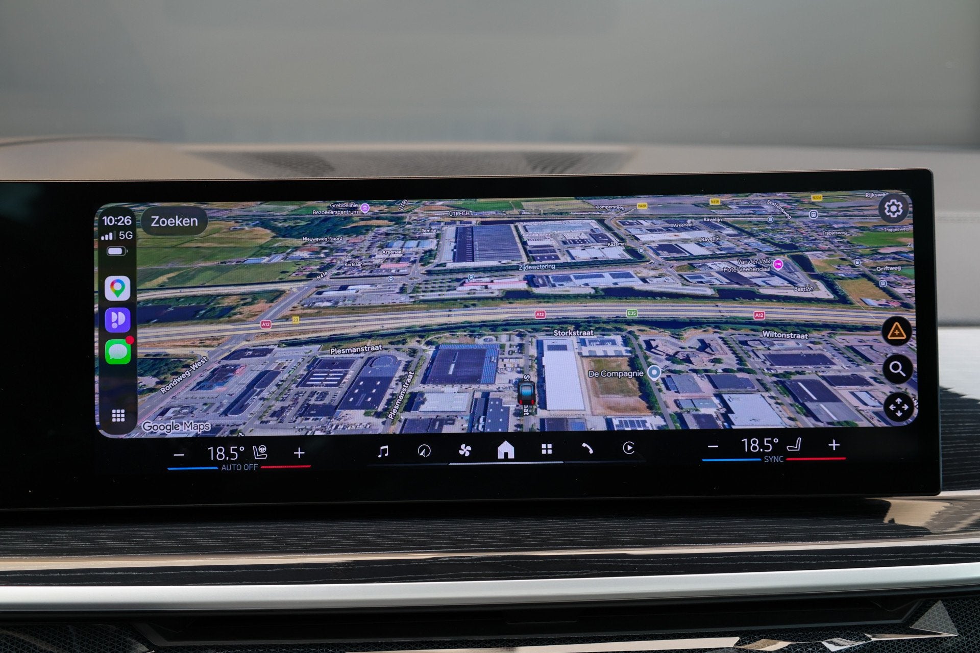 Foto 52 van BMW X5 xDrive50e | BTW | SKYLOUNGE | 22 INCH | COMFORTSTOELE