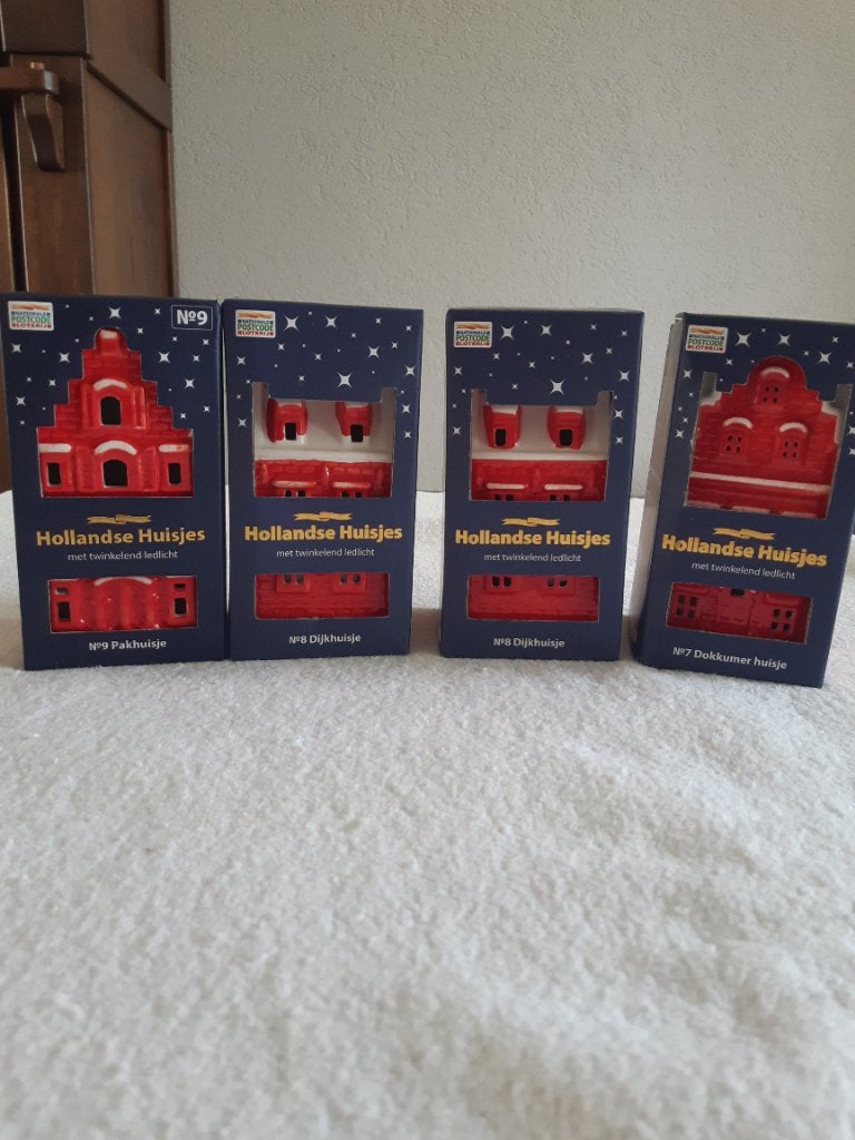 4 x Hollandse huisjes, Ophalen, Nieuw