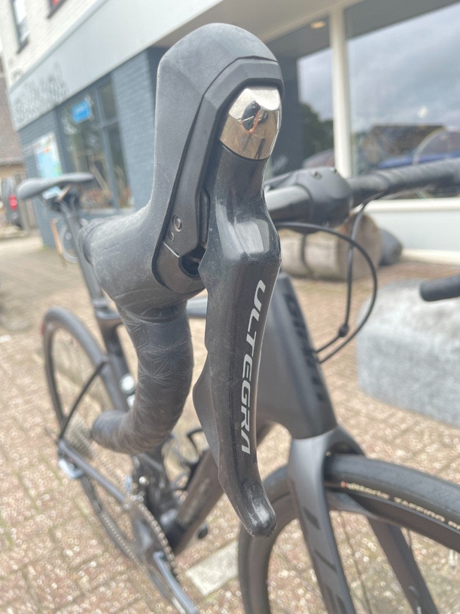 Defy Advanced Pro 2 M Gunmetal Black, Ophalen, 28 inch, Gebruikt, Carbon