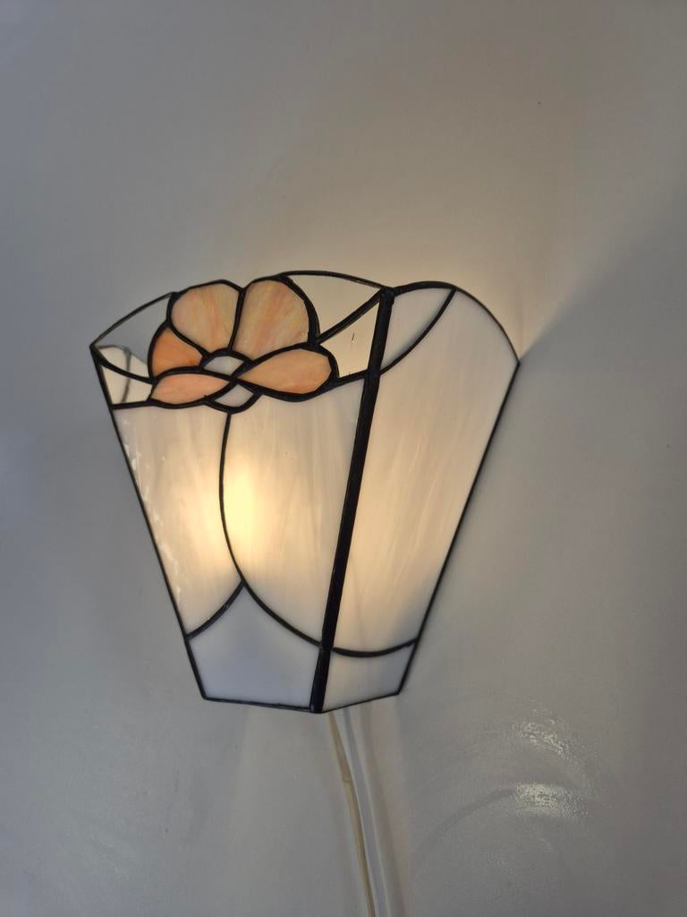 Herda Tiffany wandlamp met warme kleur, Gebruikt, Meerkleurig, Ophalen of Verzenden, Klassiek