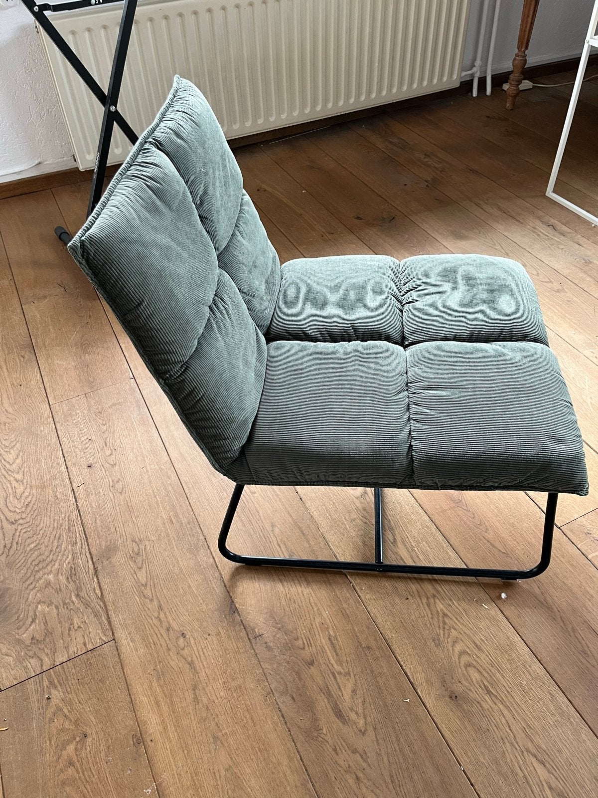 Nette groene ribstof stoel van Xenos, zo goed als nieuw, Ophalen, Overige kleuren, Zo goed als nieuw, Eén
