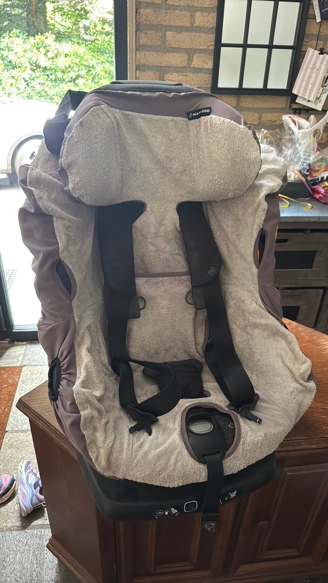 Maxi coxi axissfix nomadblack, Gebruikt, 0 t/m 18 kg, Ophalen of Verzenden, Isofix