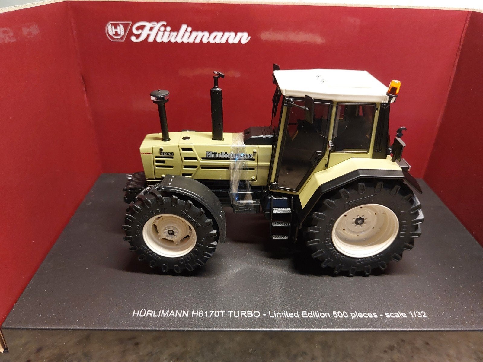 Hürlimann H6170T turbo, Hobby en Vrije tijd, Modelauto's | 1:32, Ophalen of Verzenden, Nieuw, Tractor of Landbouw, Overige merken