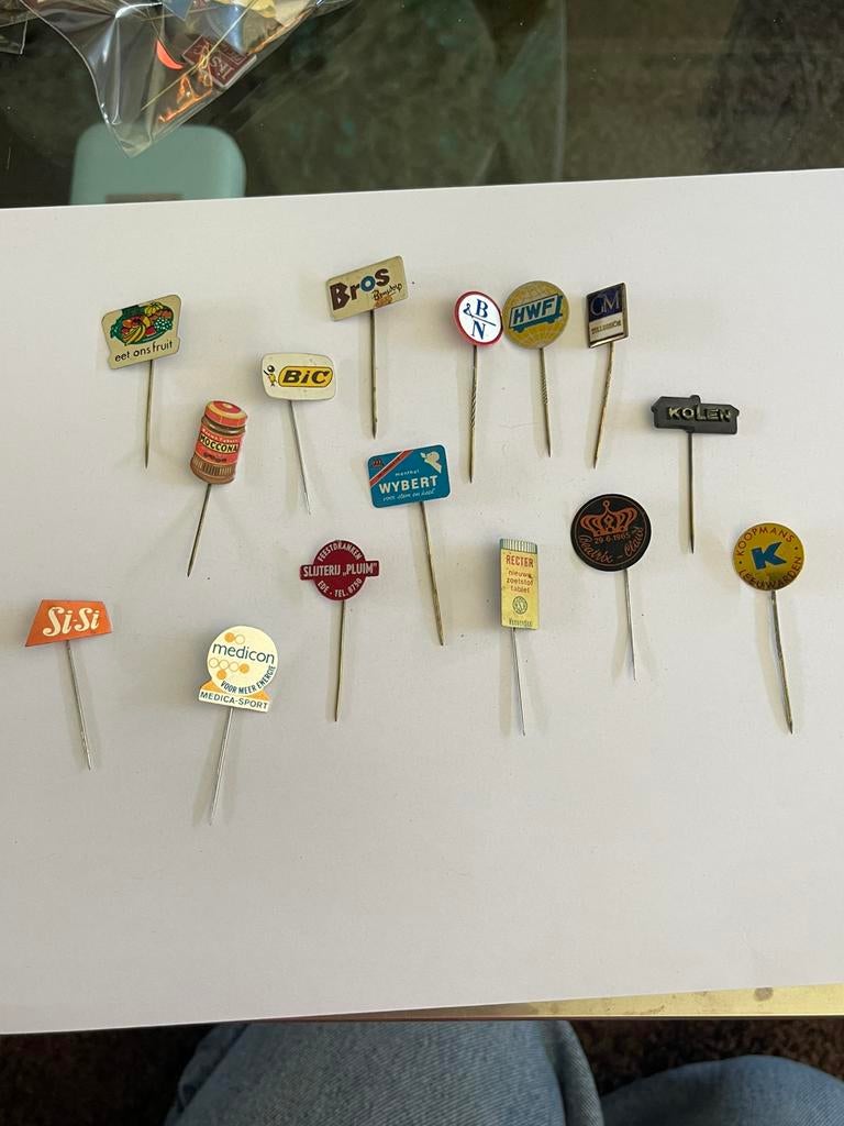 Vintage jaren ‘60 speldjes set 9, Verzamelen, Speldjes, Pins en Buttons, Ophalen of Verzenden, Zo goed als nieuw, Overige onderwerpen