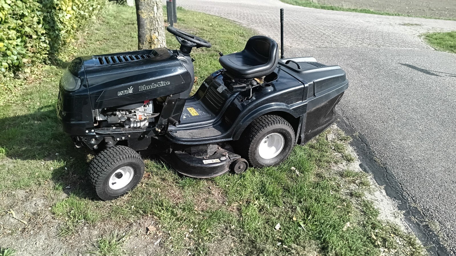 MTD Blackline BL 125/92  Zitmaaier - Koppeling defect, Ophalen, Cirkelmaaier, Gebruikt, MTD Black-Line