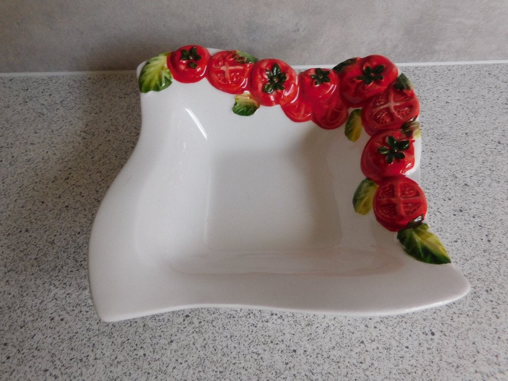 Schaal Nr. 1572 Pomodori (Tomaat) Made in Italy - 14 cm, Overige merken, Keramiek, Ophalen of Verzenden, Overige stijlen