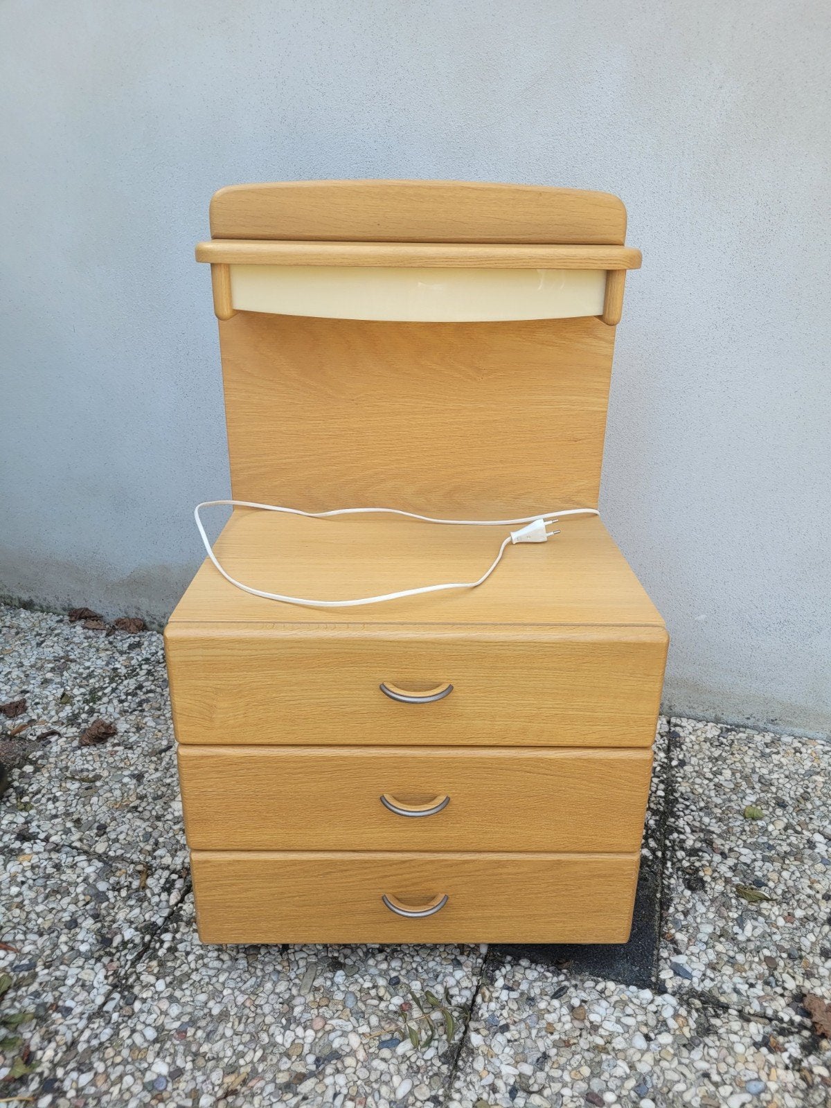 Nachtkastje met 3 lades en leeslampje, Ophalen, Hout, 45 tot 65 cm, 70 cm of meer