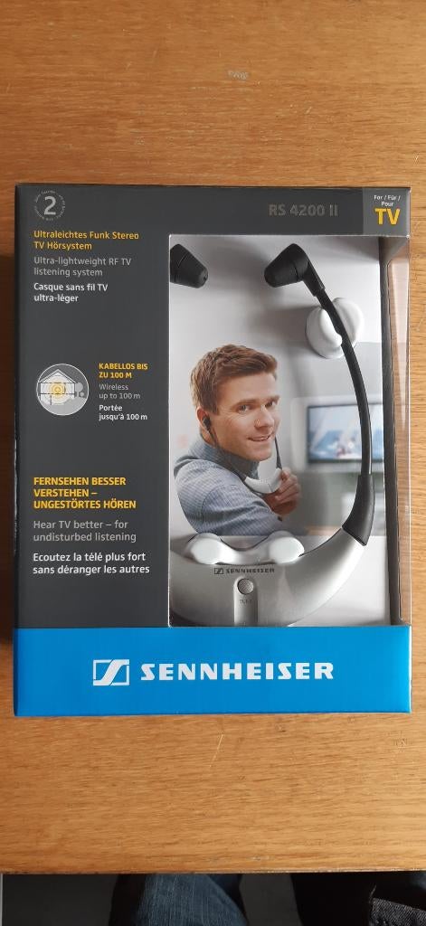 Sennheiser RS 4200 II TV Hoorsysteem (nooit gebruikt), Audio, Tv en Foto, Koptelefoons, Ophalen of Verzenden, Zo goed als nieuw