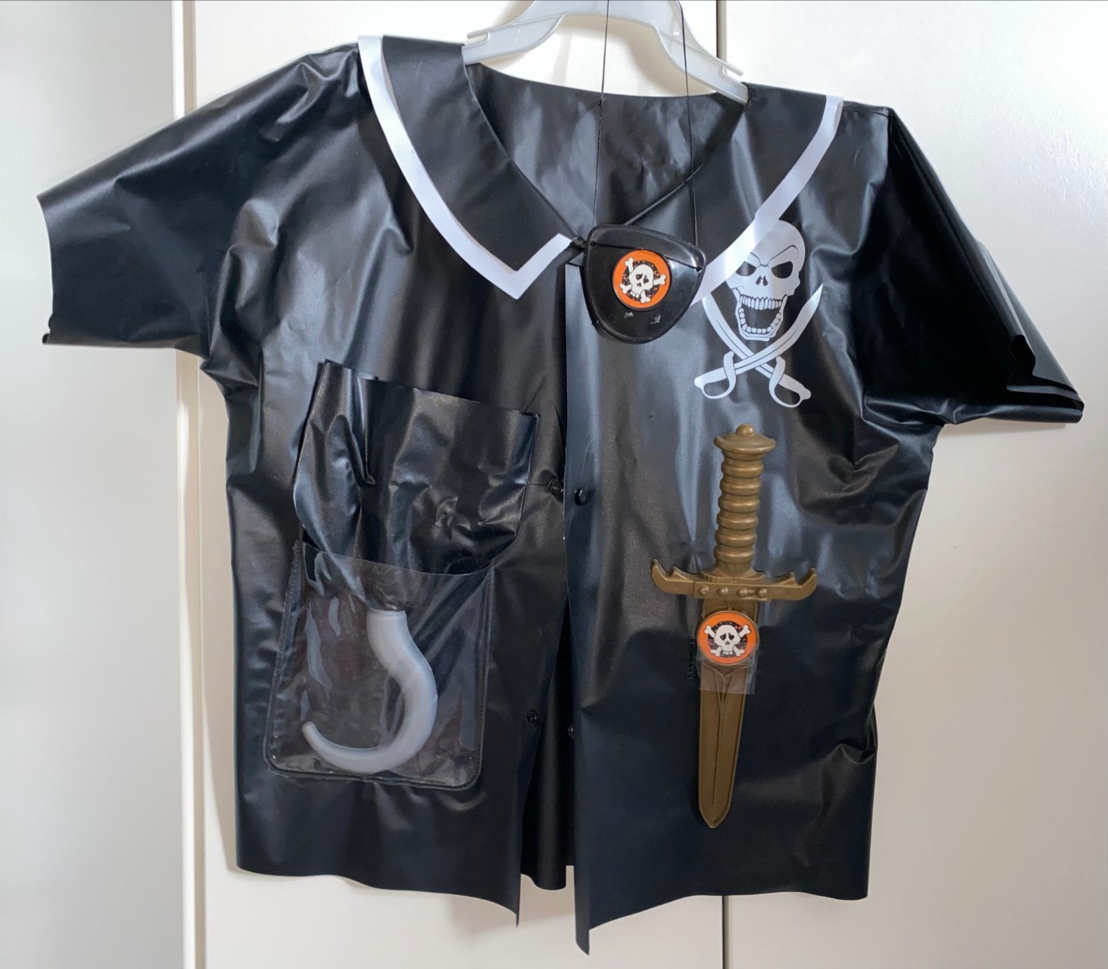 Piraten verkleedset maat 98-104 met accessoires, Ophalen of Verzenden, Zo goed als nieuw, 104 of kleiner, Jongen of Meisje