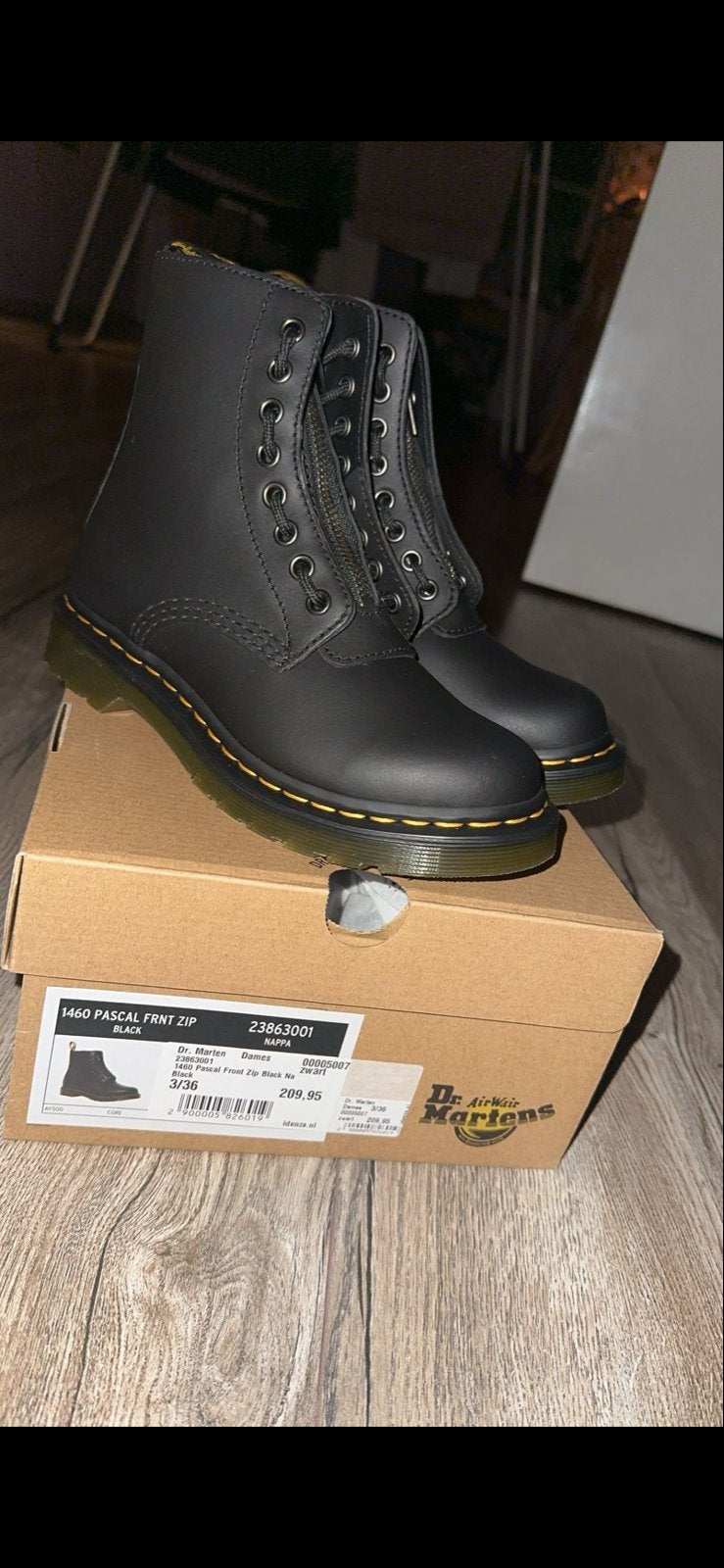 Dr. Martens 1460 Pascal Front Zip Black Nappa - Maat 36, Ophalen of Verzenden, Nieuw, Zwart, Lage of Enkellaarzen