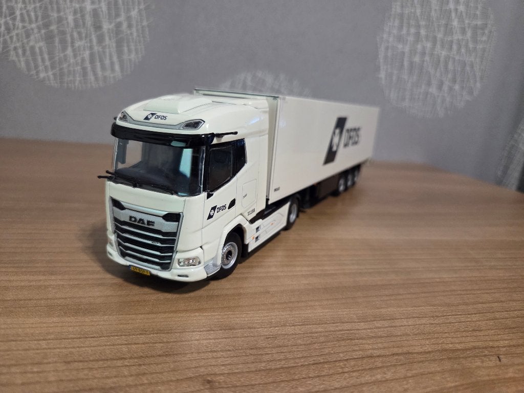 DFDS, Daf XG 4x2 + reefer trailer - 3 axle, Ophalen of Verzenden, Nieuw, Bus of Vrachtwagen, Wsi