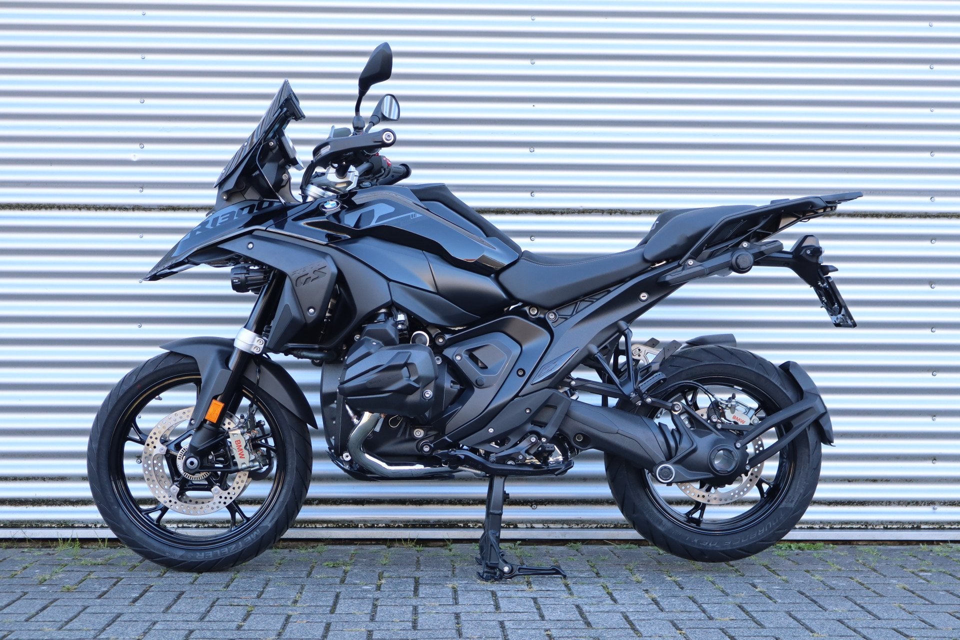 BMW R 1300 GS |Oostland Exclusive |All-black edition, Verkoop.motorrad@oostland-enschede.nl, Handvatverwarming, Spaansland 10
7543BG  ENSCHEDE, NL