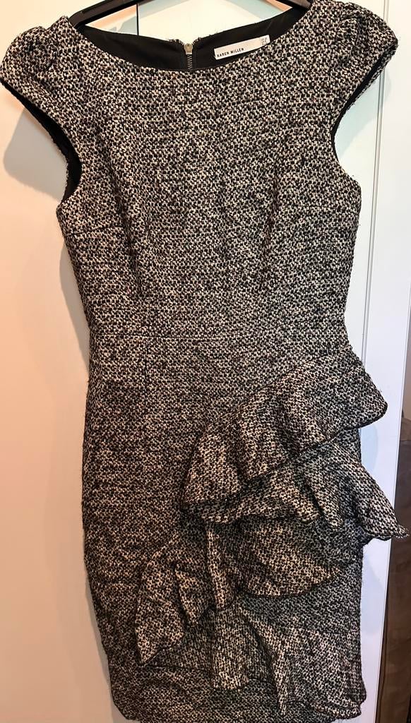 Hele mooie jurk Karen Millen maat 12 (maat 38), Kleding | Dames, Jurken, Maat 38/40 (M), Bruin, Ophalen of Verzenden, Zo goed als nieuw