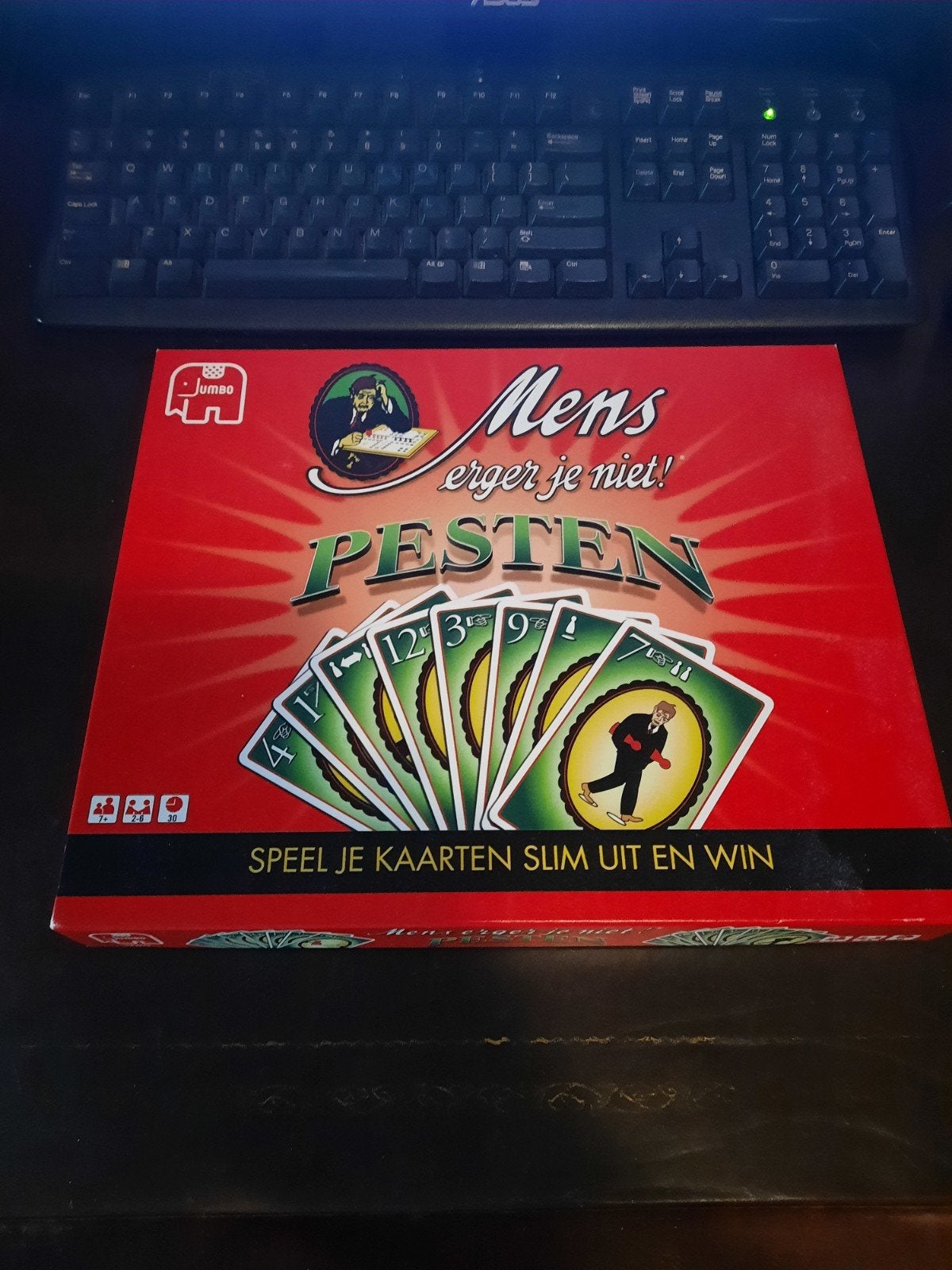 Mens Erger Je Niet Pesten - Jumbo, Een of twee spelers, Ophalen of Verzenden, Gebruikt, Jumbo