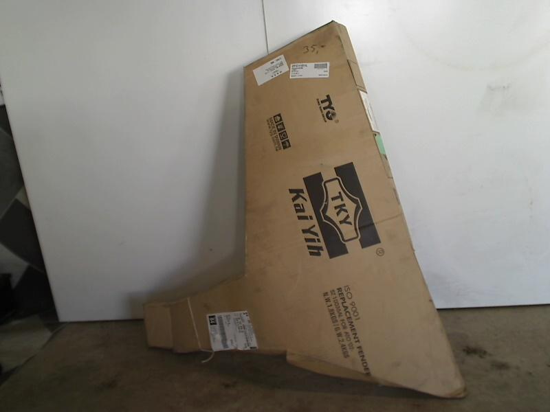 Spatbord Links Voor Suzuki Alto (RF410) (2004-09/2008-12), Gebruikt, Suzuki Deutschland GmbH, Kontakt@suzuki.de, Suzuki-Allee 7, Bensheim 64625, , Duitsland