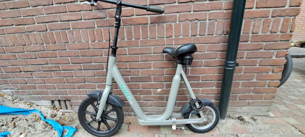 NRG bike Loopfiets voor volwassenen praktisch nieuwe banden, Ophalen, Gebruikt, Loopfiets