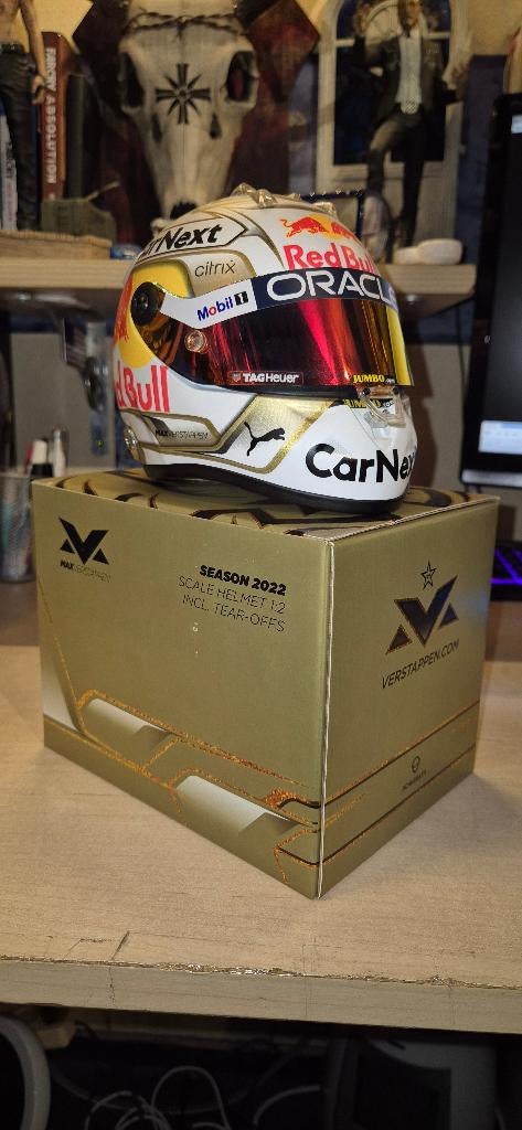 F1 Formule 1 Max Verstappen Mini Helm 1:2 Scale uit 2022, Ophalen of Verzenden, Zo goed als nieuw, Overige sporten, Overige typen