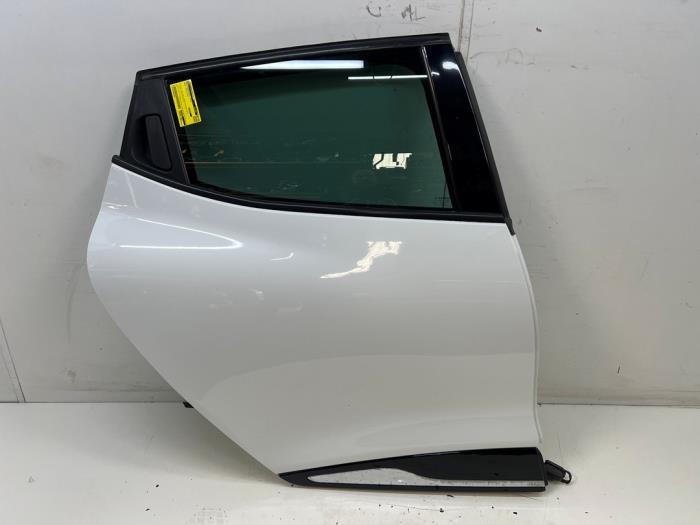Portier 4Deurs rechts-achter van een Renault Clio (OV369), Gebruikt, -, -, Ophalen of Verzenden