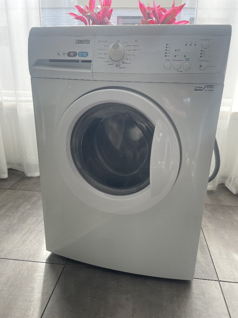 Wasmachine Zanussi ZWGB 6160p, Witgoed en Apparatuur, Ophalen, 1200 tot 1600 toeren, Gebruikt, 4 tot 6 kg
