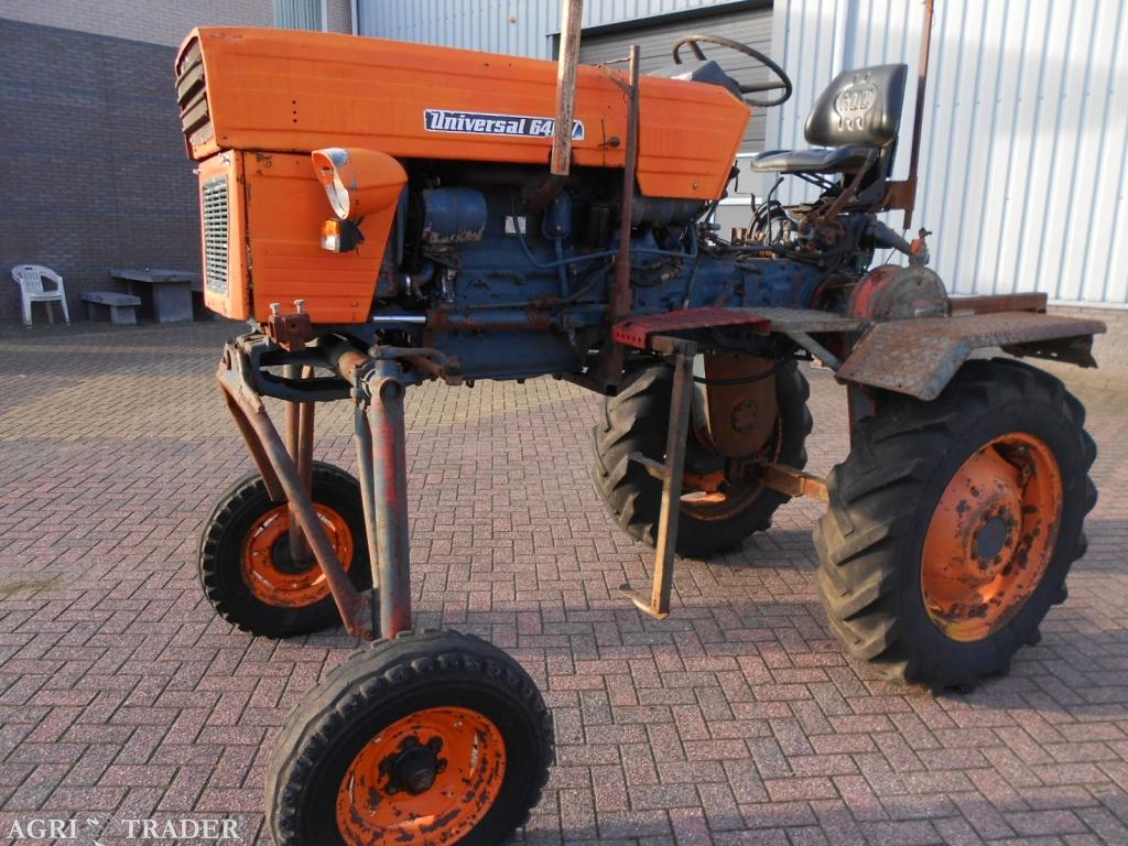 universal 640 portaal tractor, Overige merken, Gebruikt, -, 2500 tot 5000