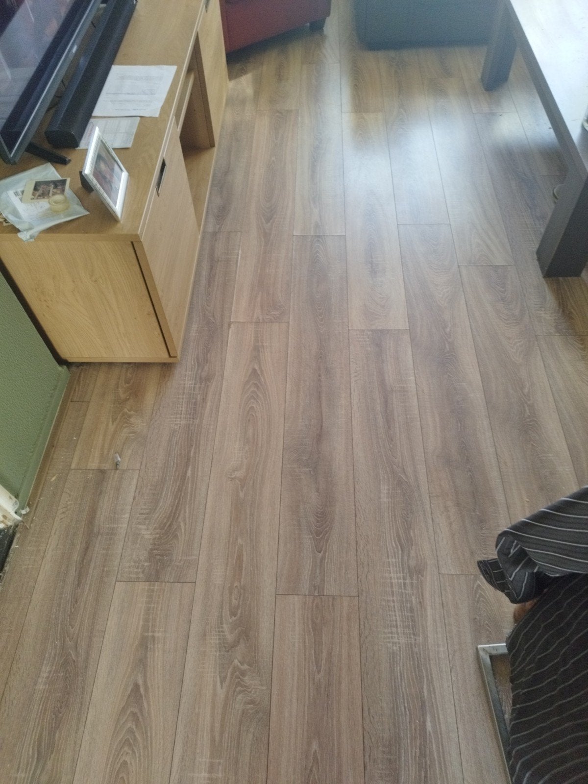 Zware kwaliteit laminaatvloer, 80m², zelf verwijderen, Ophalen, Gebruikt, Bruin, 75 m² of meer
