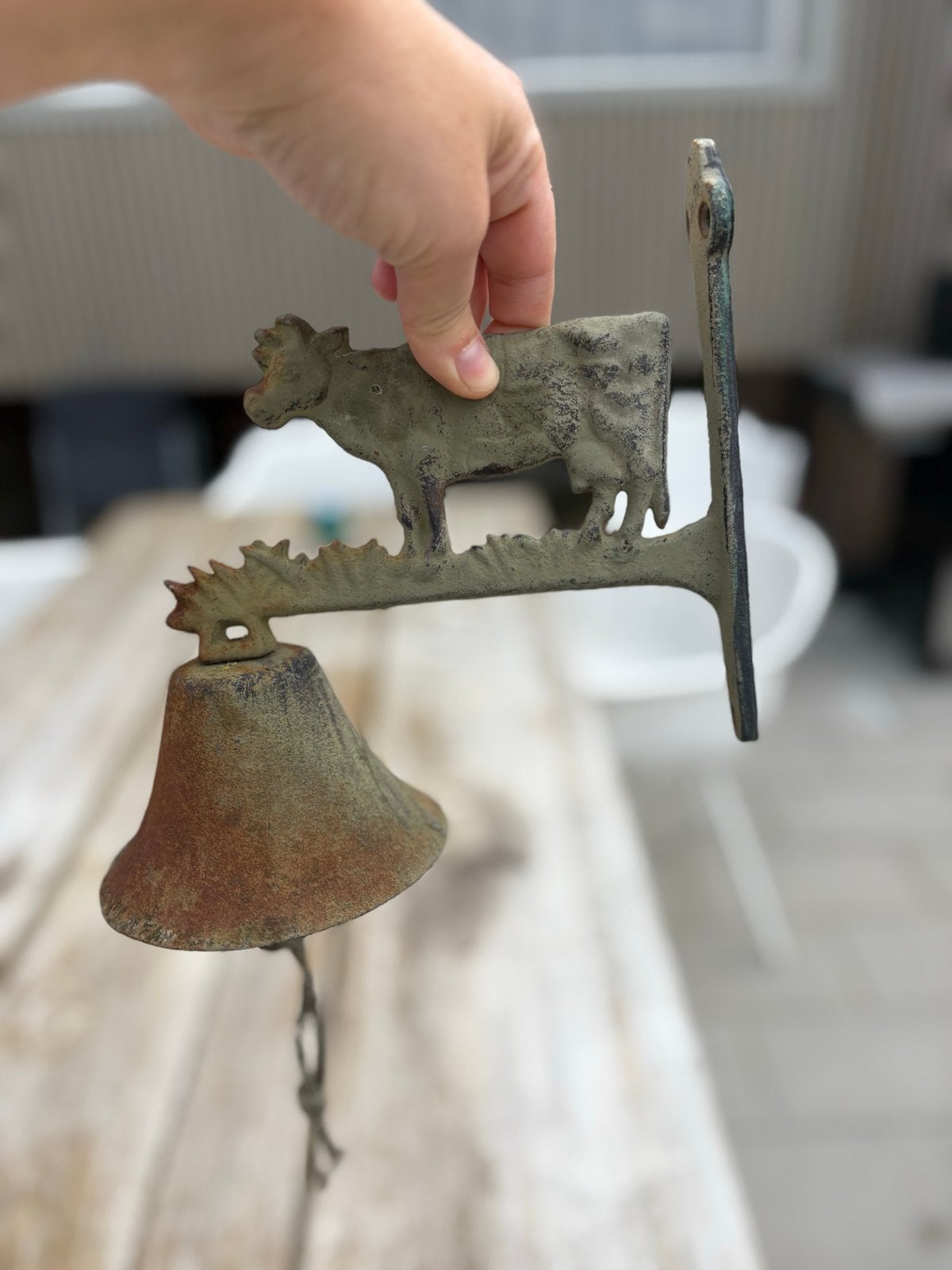 Antieke gietijzeren deurbel met koeienmotief, Ophalen of Verzenden