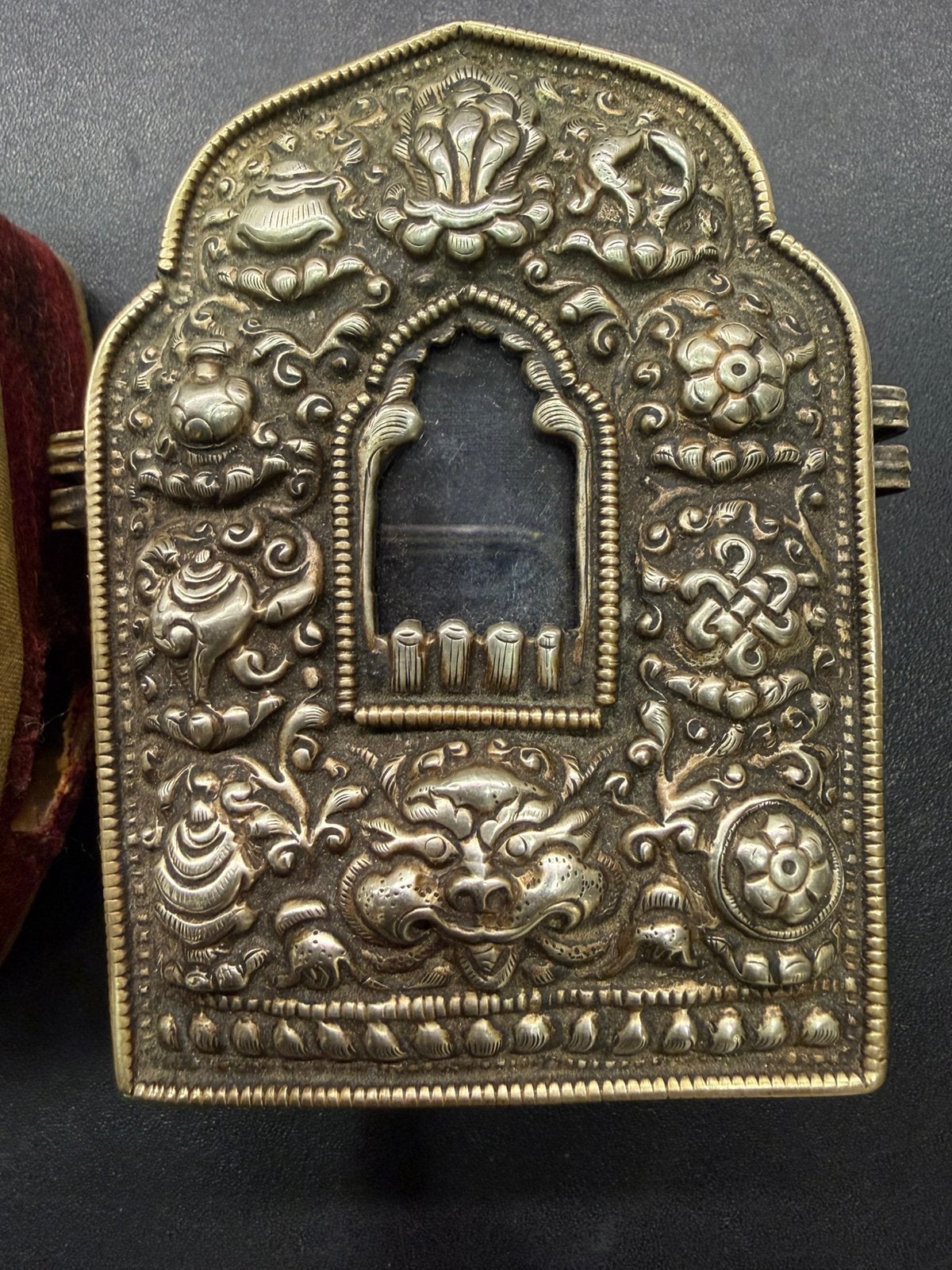 antieke Tibetaanse Gau, Ophalen of Verzenden, Zilver