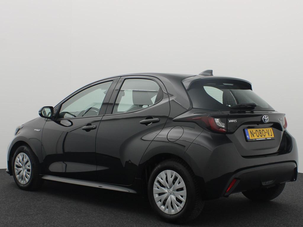 Toyota Yaris 1.5 Hybrid Active CAMERA / CARPLAY / NAVI / CLI, Auto's, Toyota, Gebruikt, Euro 6, Bedrijf, Hybride Elektrisch/Benzine
