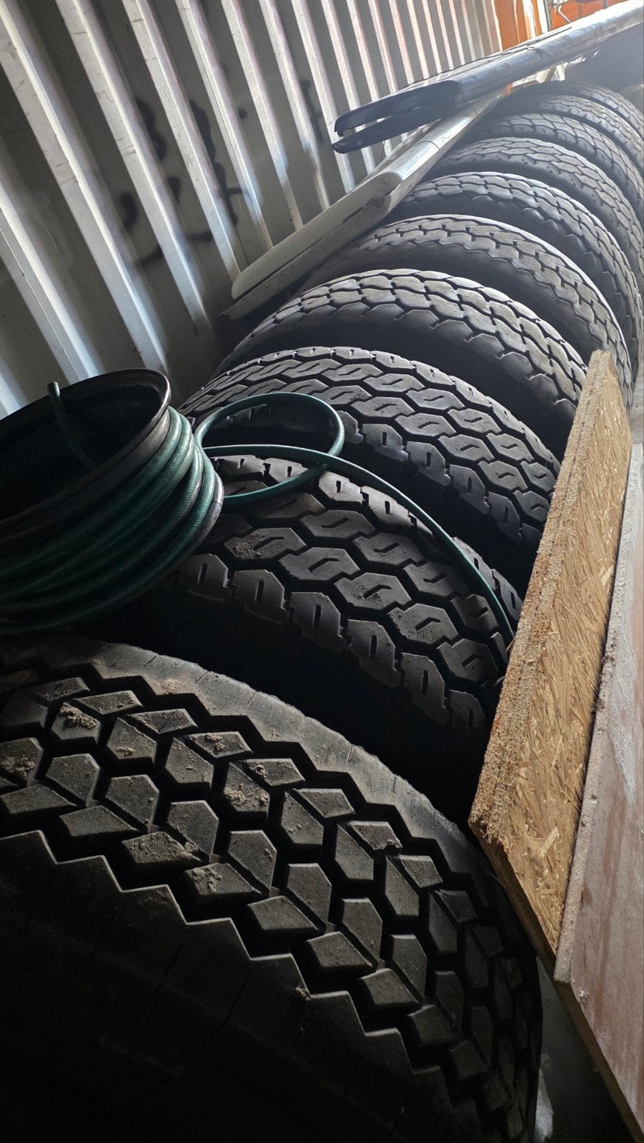 425/65r22.5 - 90/95 % trailerbanden, Auto-onderdelen, Vrachtwagen-onderdelen, Ophalen of Verzenden, Gebruikt, Overige merken, Overige Auto-onderdelen